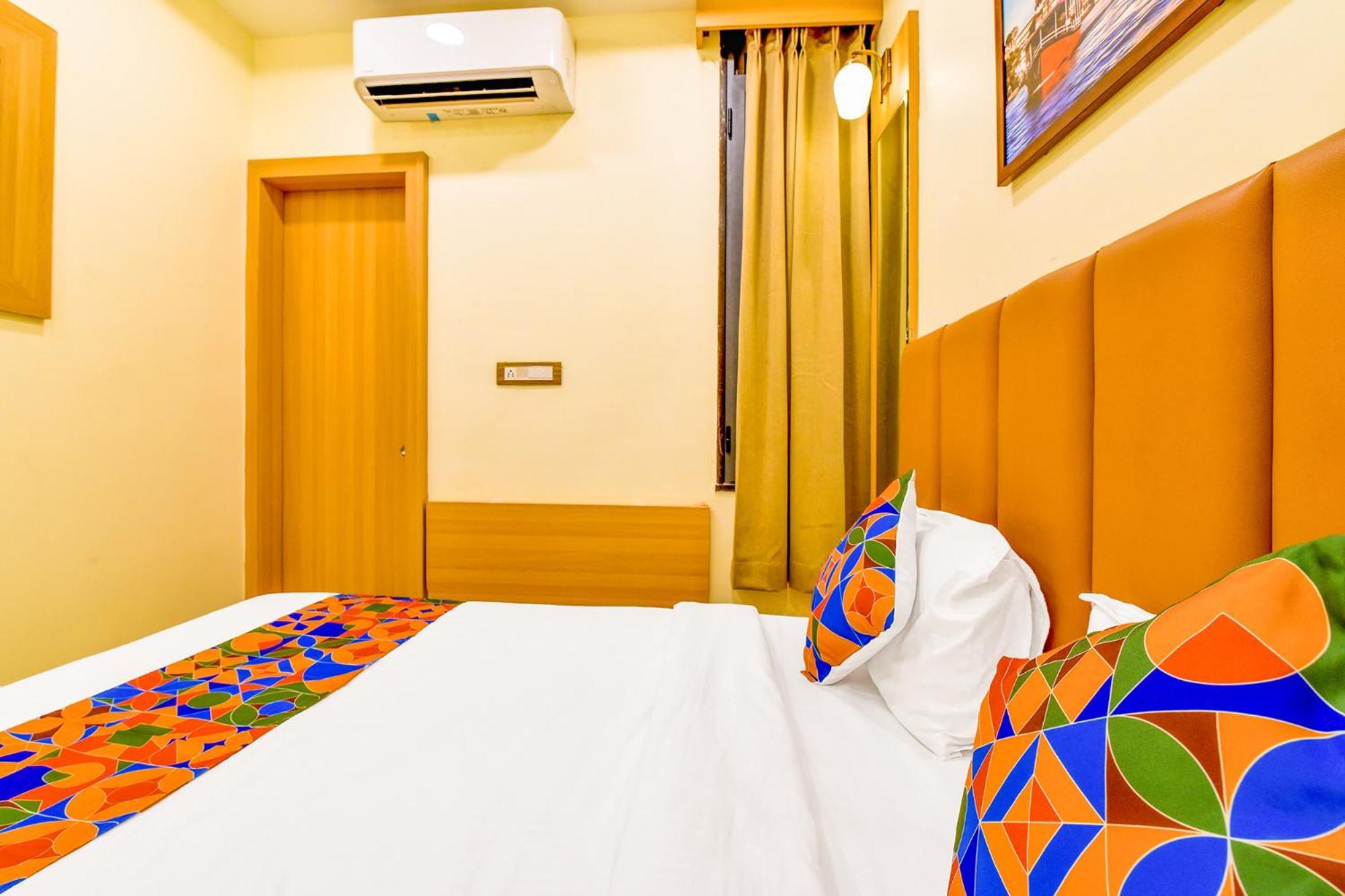 Hotel Fabexpress Mewar Shine Udajpur Zewnętrze zdjęcie