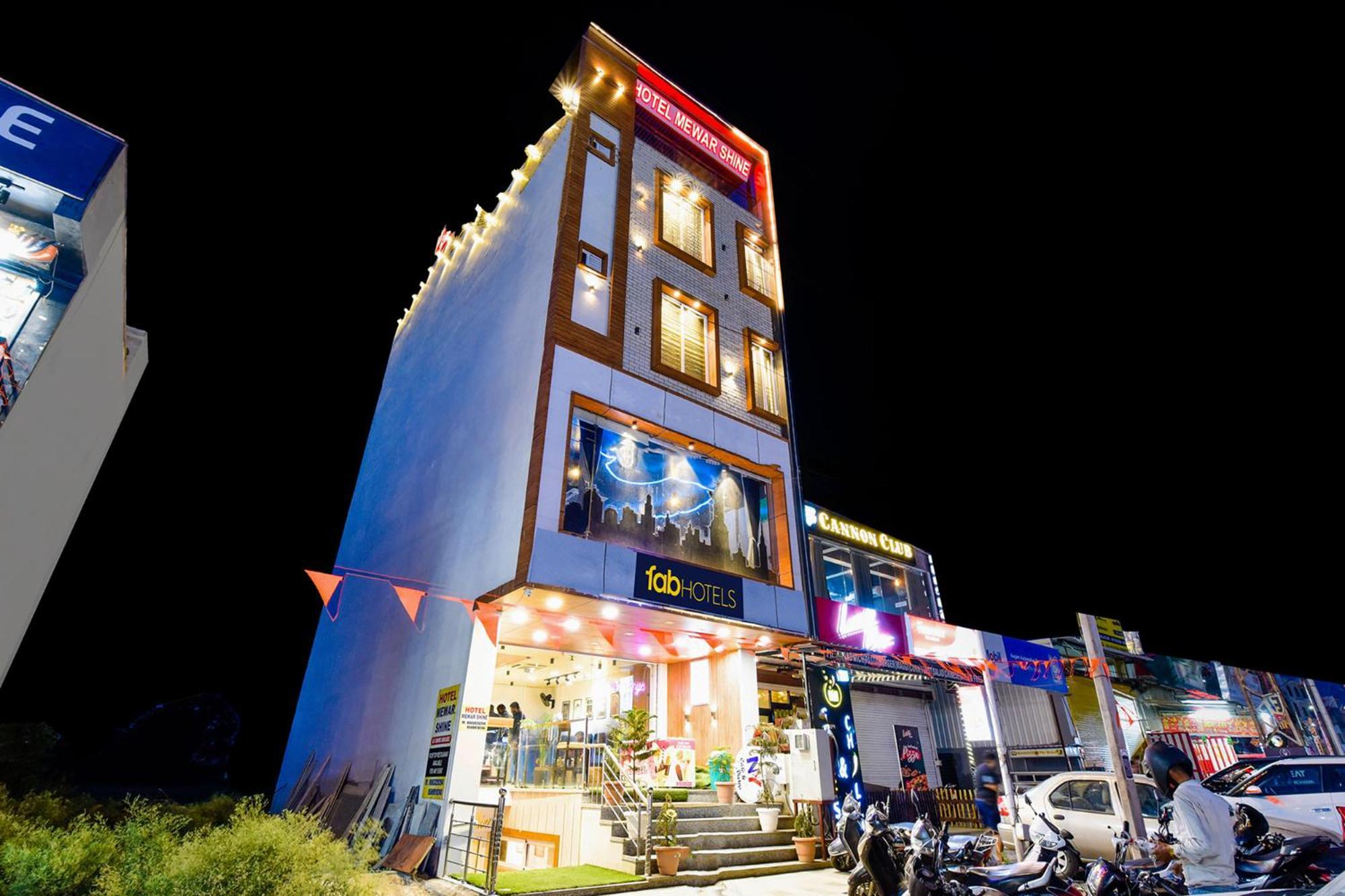 Hotel Fabexpress Mewar Shine Udajpur Zewnętrze zdjęcie